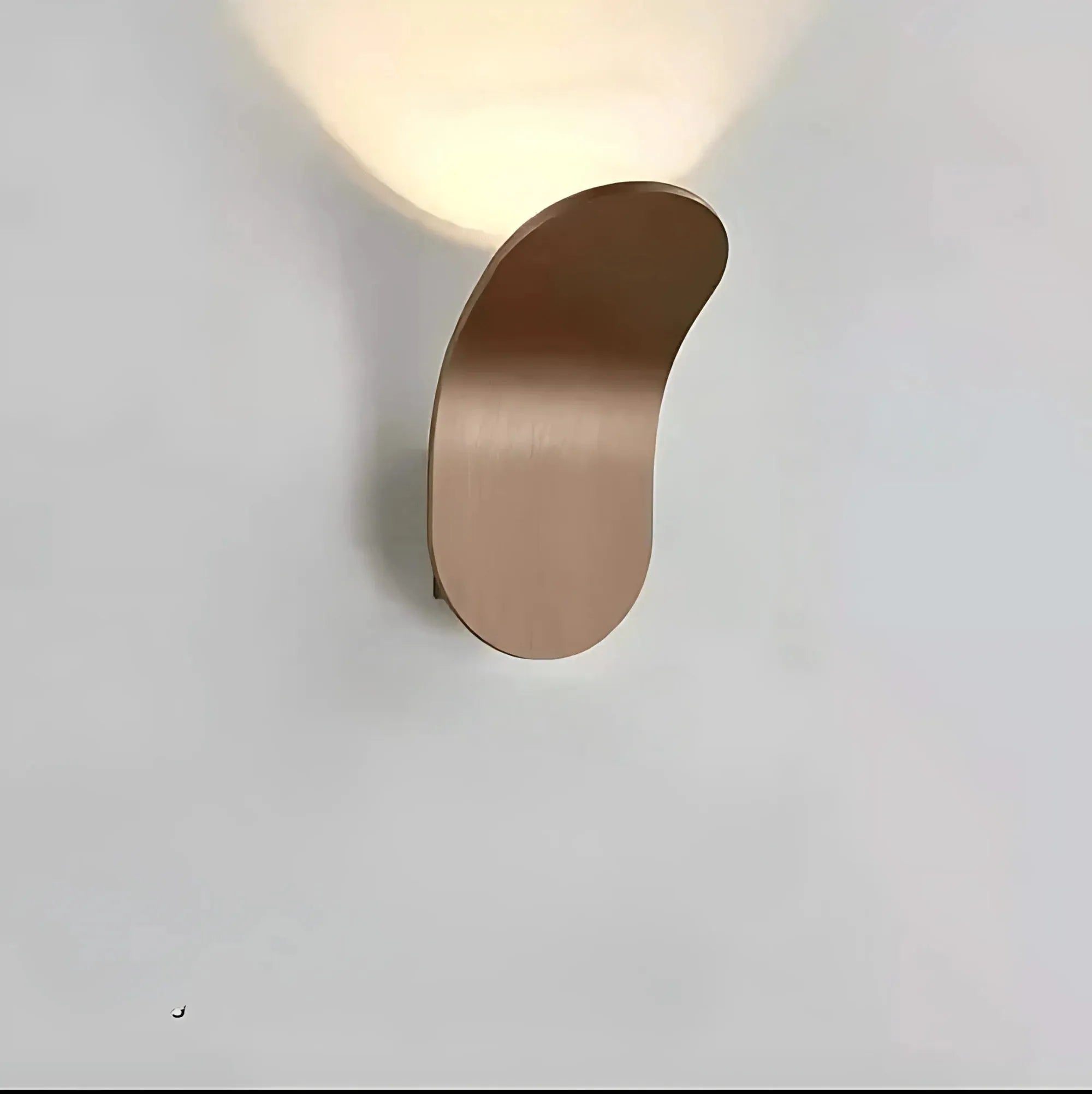 Vélán - Elegante Wandleuchte mit integriertem LED und modernem Design