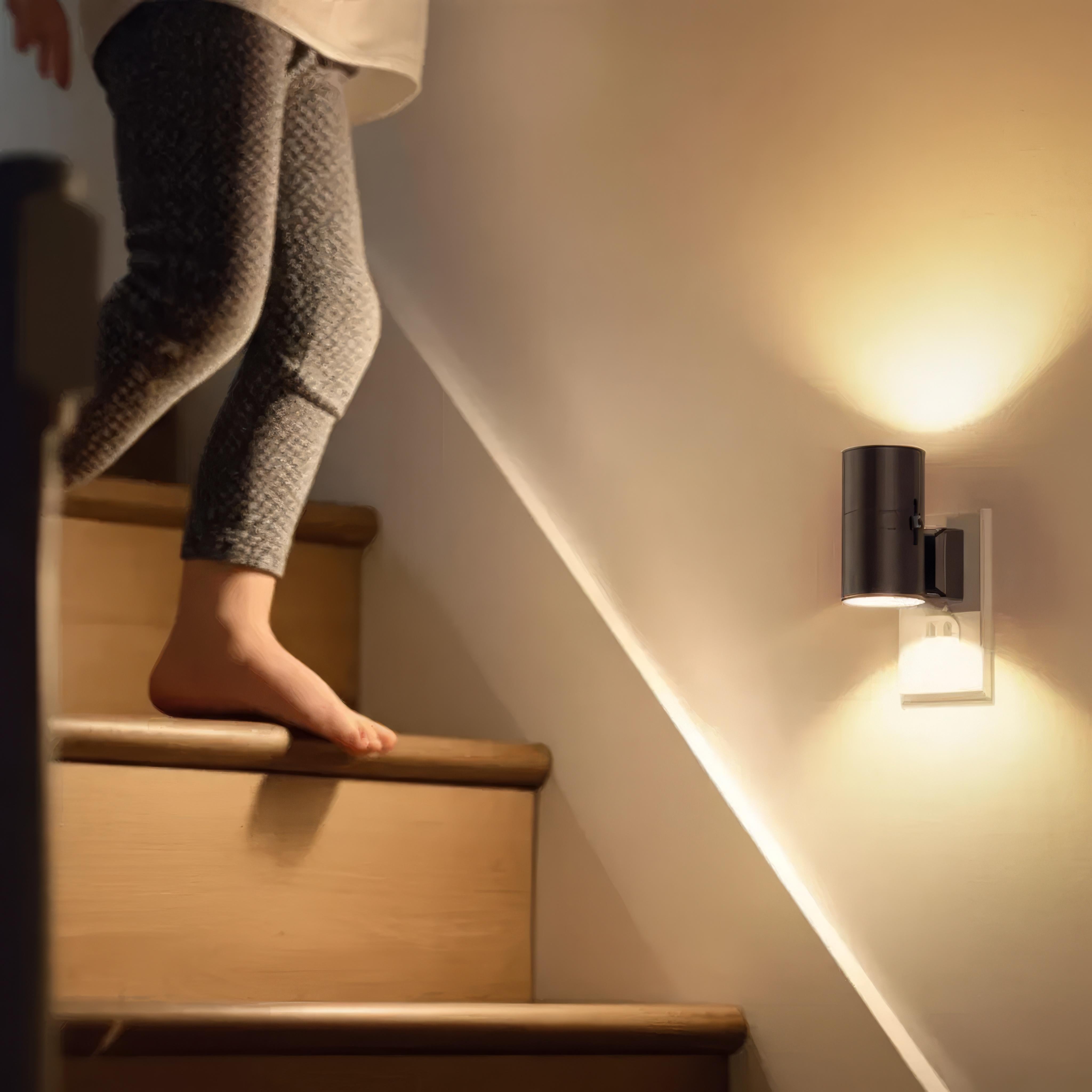 NiteGlow - Dimmbares Nachtlicht zum Stecken