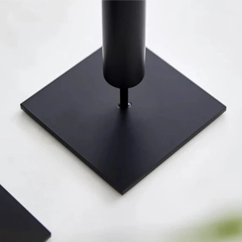 Elegante Bodenvase aus Metalllegierung – Minimalistisches Design für Jeden Raum 6