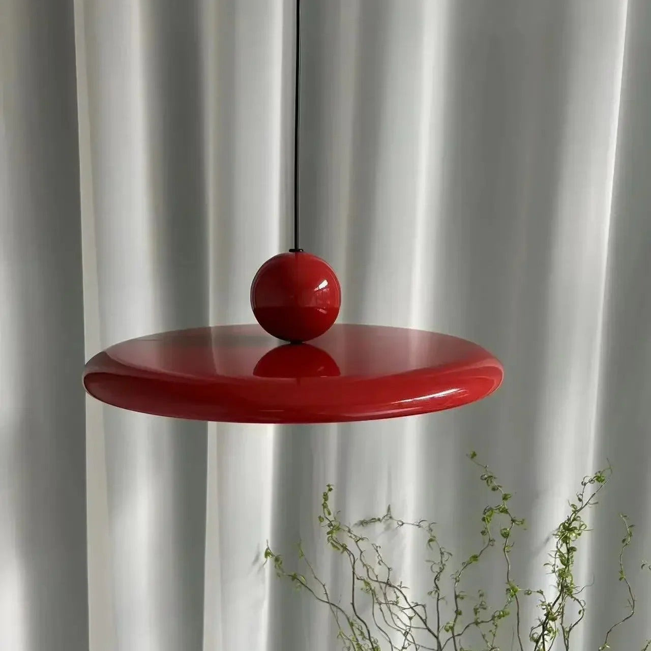 Elegante LED Pendelleuchte für Esstisch oder Esszimmer - Cremefarbenes Glasdesign 3