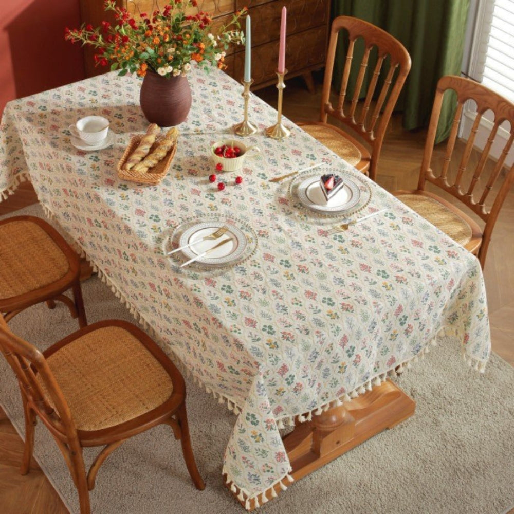 Elegante Tischdecke Abwaschbar Mit Blütenmuster Und Quasten Für Festliche Anlässe 2