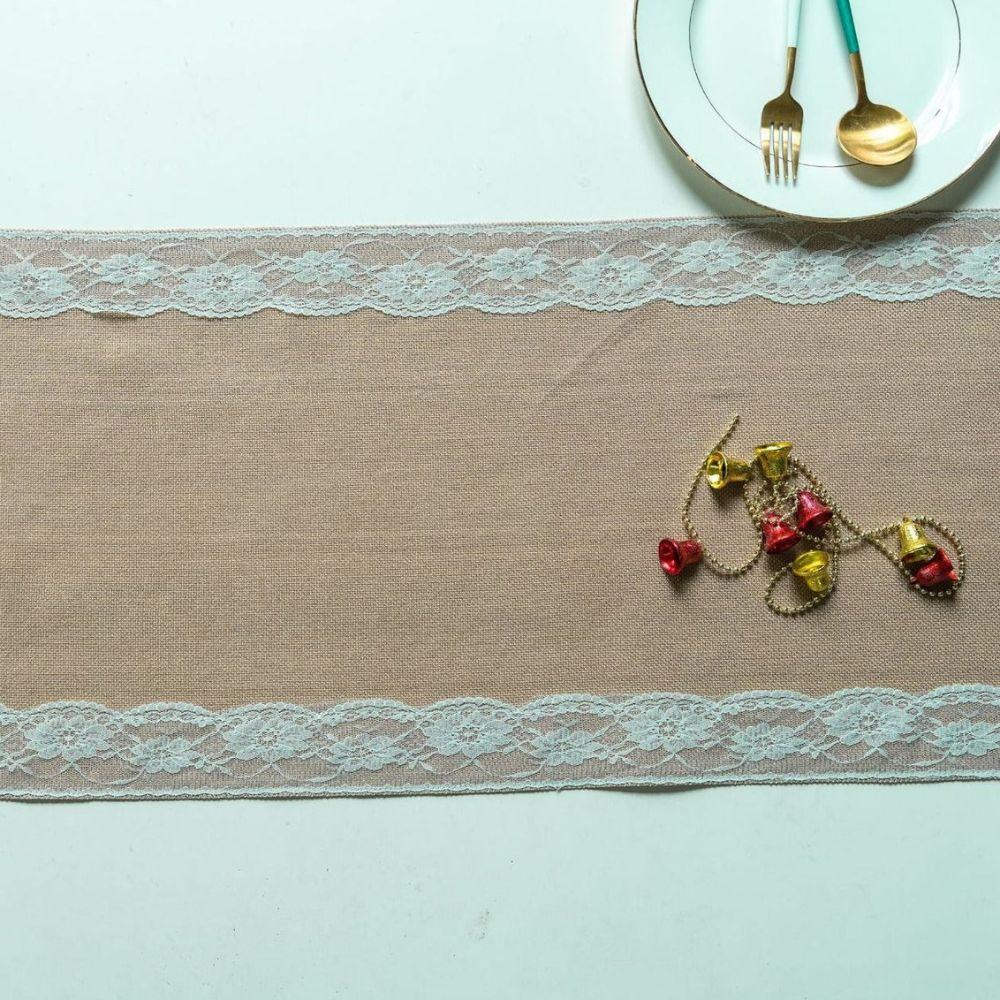 Eleganter Beige Tischläufer Modern mit Verzierten Blütenspitzen für Stilvolle Anlässe 2
