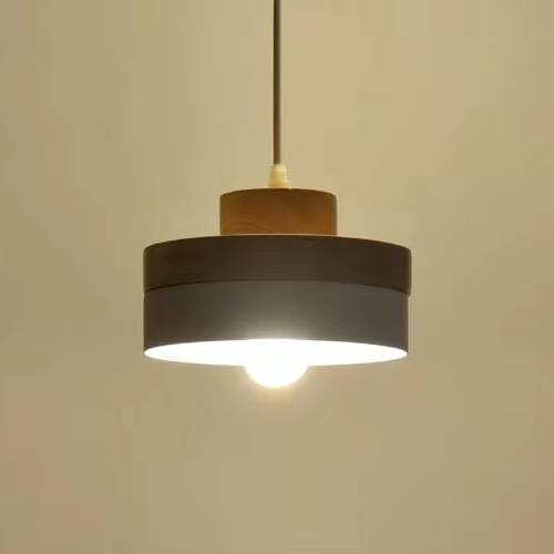 Eleganter Kronleuchter Modern Aus Schmiedeeisen Und Holz - Nordic Design Für Restaurants Und Cafés 0
