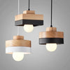 Eleganter Kronleuchter Modern Aus Schmiedeeisen Und Holz - Nordic Design Für Restaurants Und Cafés 1