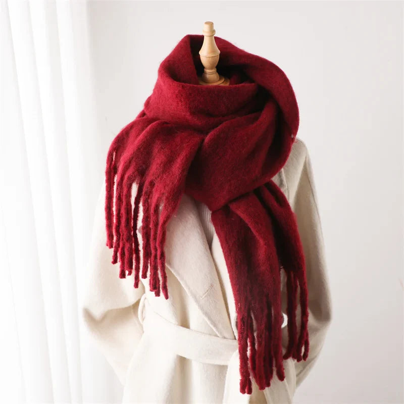 Eleganter Winterschal Damen aus Kaschmirimitation mit Fransen, 240x38 cm 0