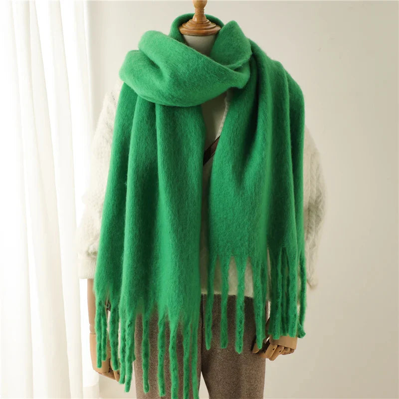 Eleganter Winterschal Damen aus Kaschmirimitation mit Fransen, 240x38 cm 10