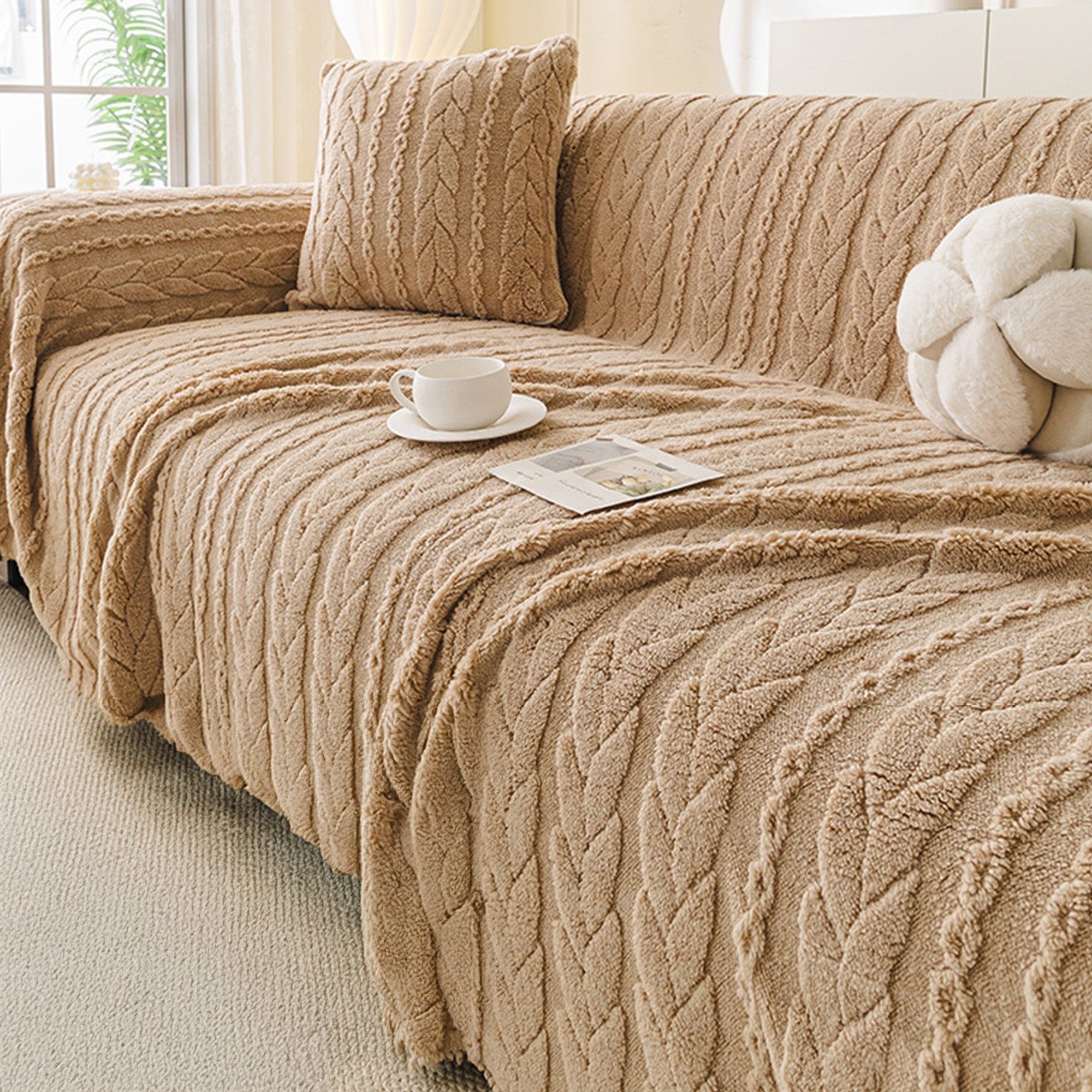Gemütliche Kabelplüsch Sofaabdeckung - Kratzfest, Schmutzresistent & Maschinenwaschbar 1