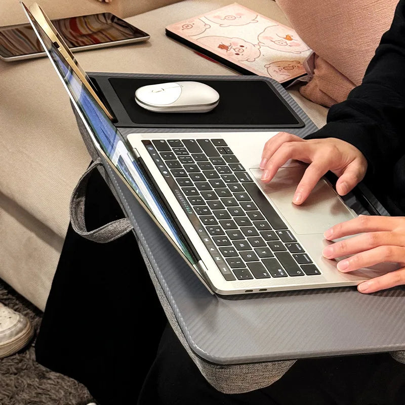 Laptopia – Studenten Schreibtisch – Modernes Design für Stil und Funktionalität 1