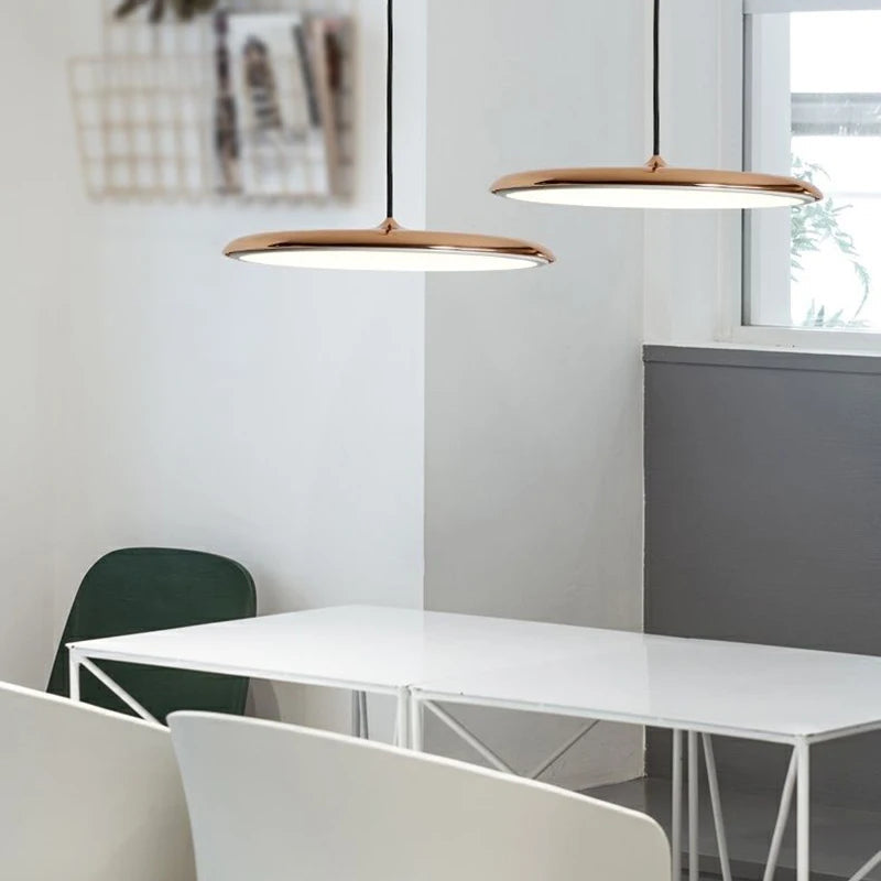 Givera LED Anhängerlampe - Modernes UFO-Design | LUX