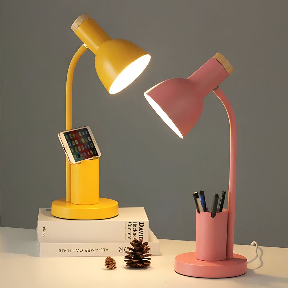 Stilvolle LED Tischlampe mit Stifthalter und 3 Lichtmodi für den Arbeitsplatz 2