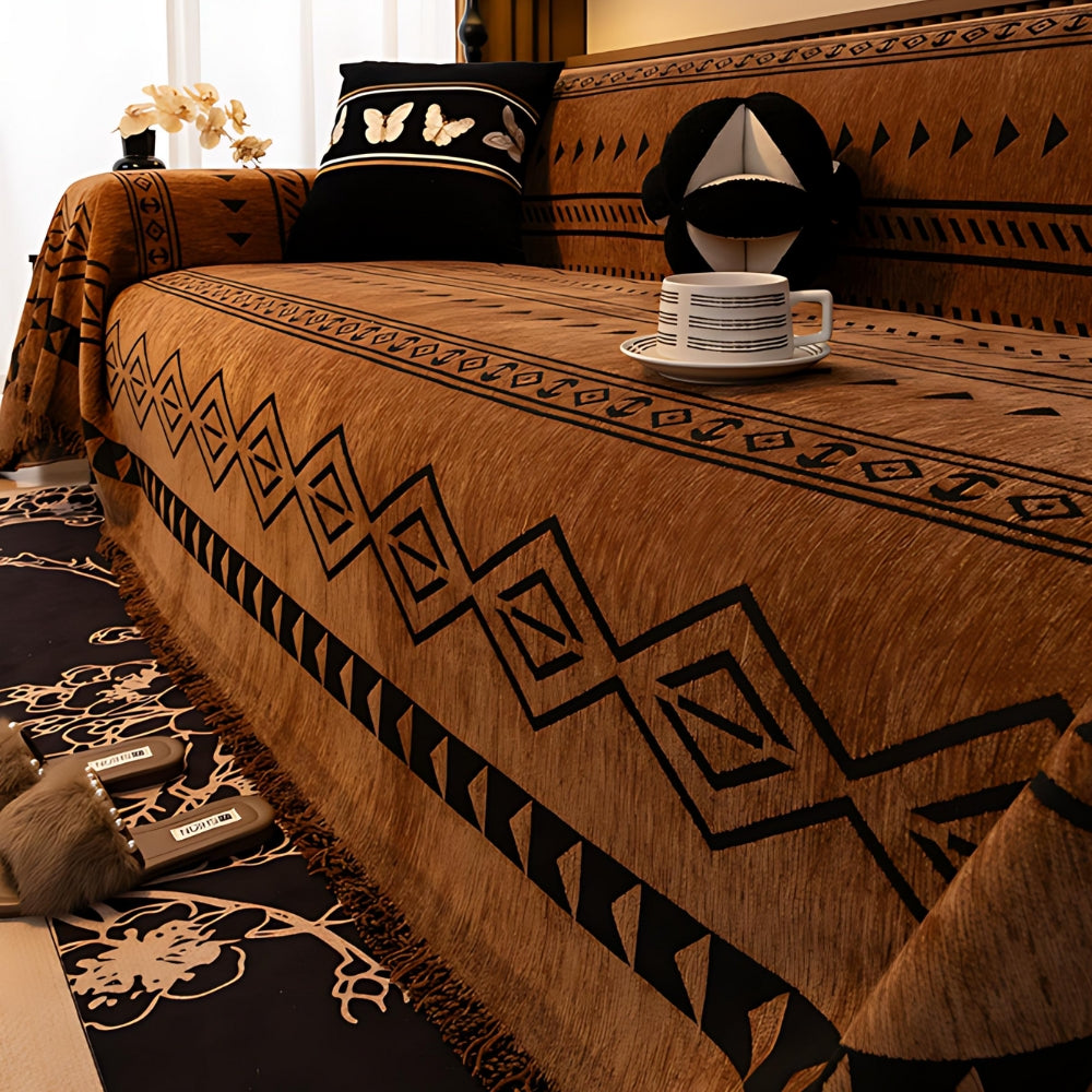 TribalGeometric - Chenille Sofaabdeckung mit Tribal Design und Pflegeleichtigkeit 0