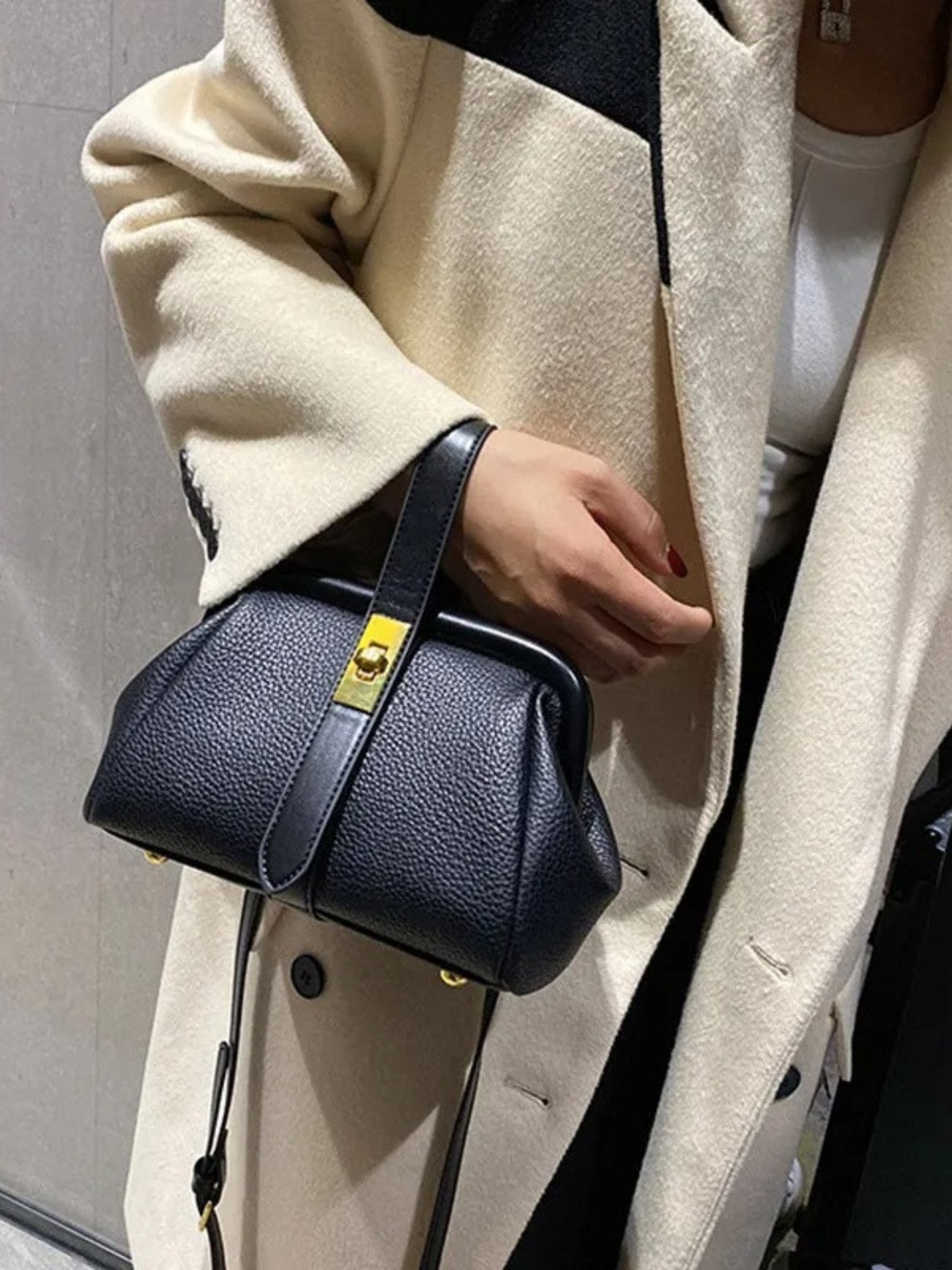 Abelina - Stilvolle Lederhandtasche mit Schulterriemen - Givera DE