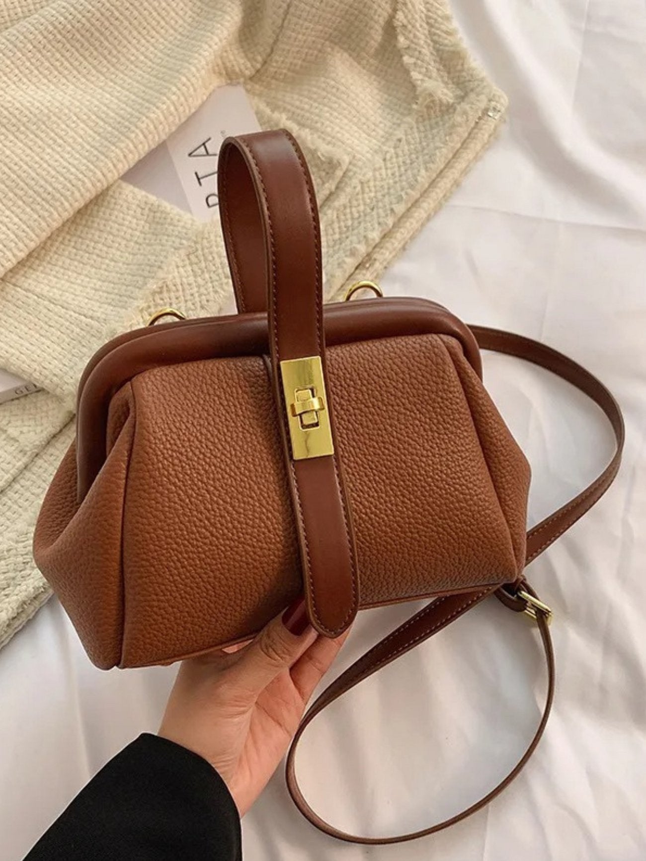 Abelina - Stilvolle Lederhandtasche mit Schulterriemen - Givera DE
