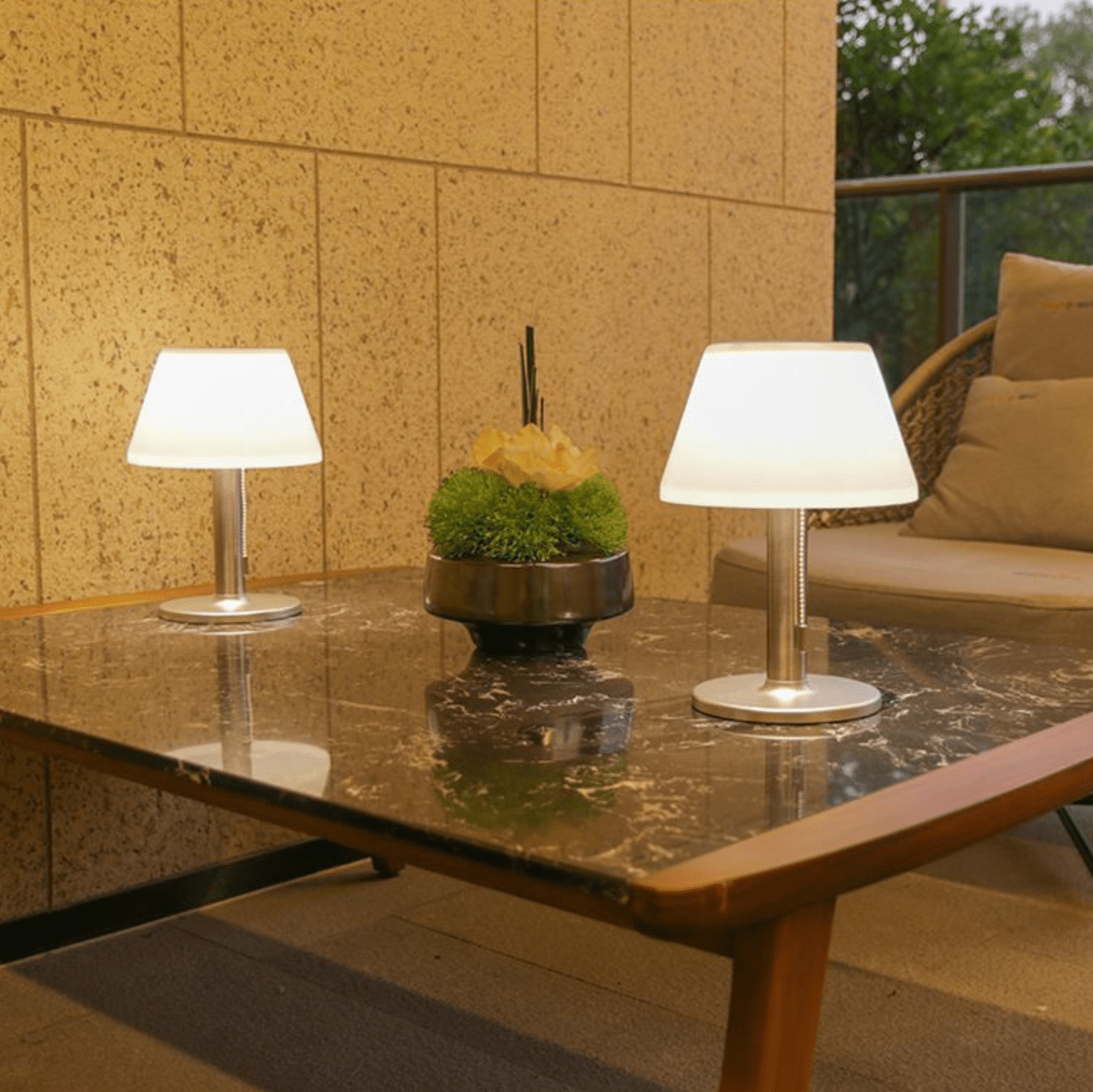 Celestra - Stilvolle Solar - Tischlampe für Garten und Terrasse - Givera DE
