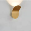 Vélán - Elegante Wandleuchte mit integriertem LED und modernem Design