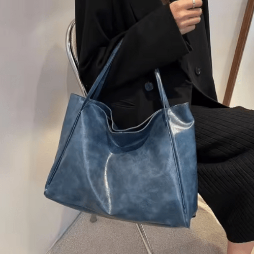 Elenn - Stilvolle Leder Umhängetasche für Damen, Bequemer Tragegurt - Givera DE