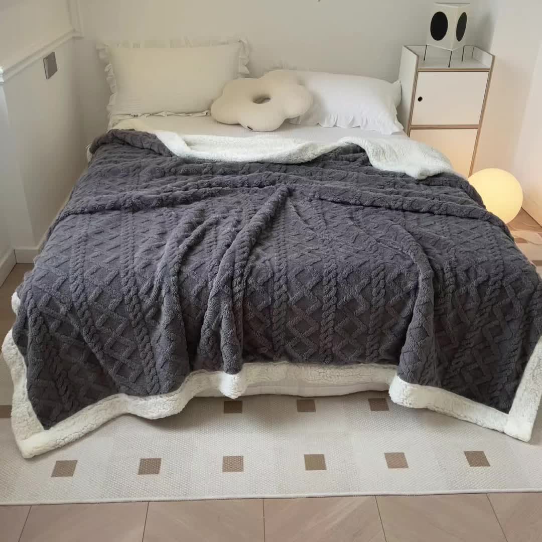 FleeceNest – Weiche, wendbare Ganzjahresdecke aus Fleece - Givera DE