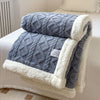 FleeceNest – Weiche, wendbare Ganzjahresdecke aus Fleece - Givera DE