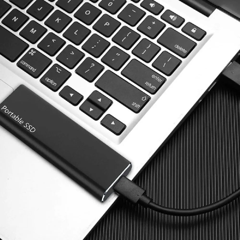 InfoSpeicher – Ultradünne Tragbare Externe Festplatte mit USB - C Anschluss - Givera DE