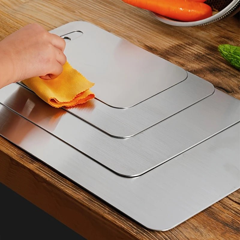 Knips - Rutschfestes Antibakterielles BPA - freies Titan - Schneidebrett - Givera DE