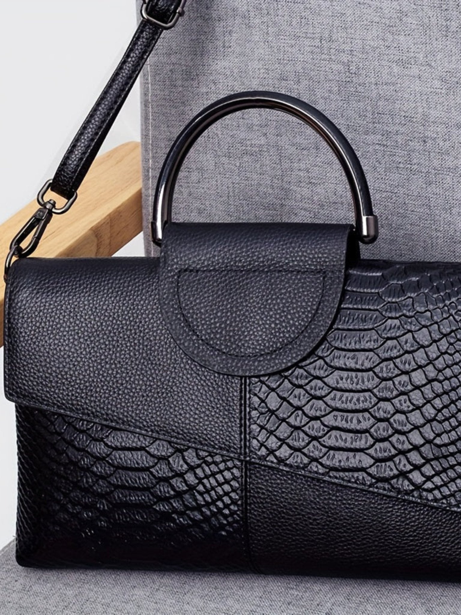 Mirada - Elegante Crossbody - Tasche im Krokodilmuster - Givera DE