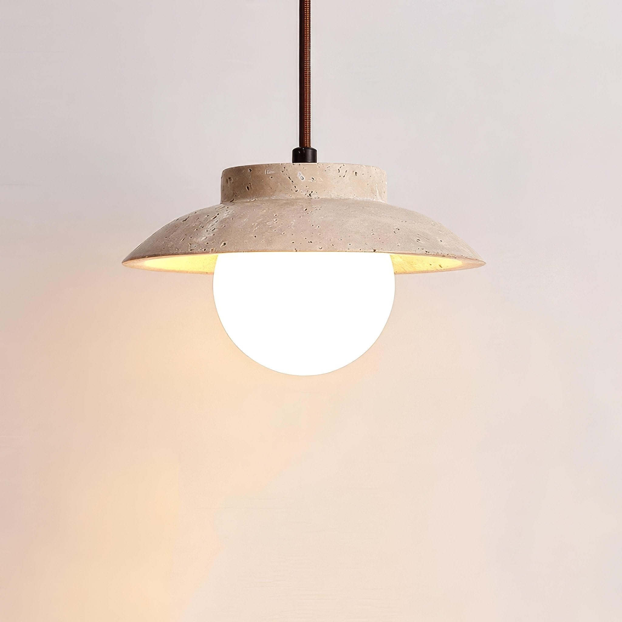 Miro - Elegante Travertin Pendelleuchte mit Warmem LED Licht - Givera DE