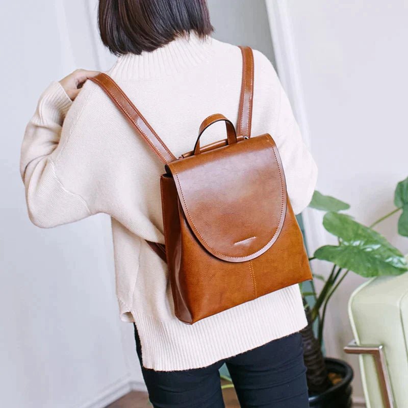 Pesa - Eleganter Moderner Damen - Lederrucksack mit Geräumigem Innenraum und Verstellbaren Trägern - Givera DE