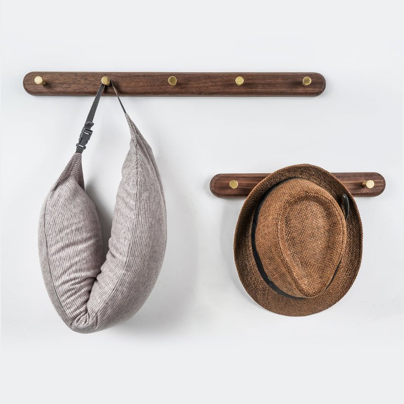 Plank - Wandhakenregal aus Holz und Messing - Givera DE