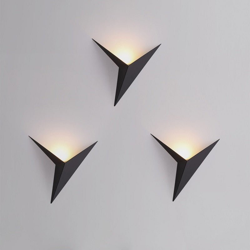 Silvana LED - Wandlicht in Dreiecksform – Energieeffiziente Wandbeleuchtung für Stil & Komfort - Givera DE