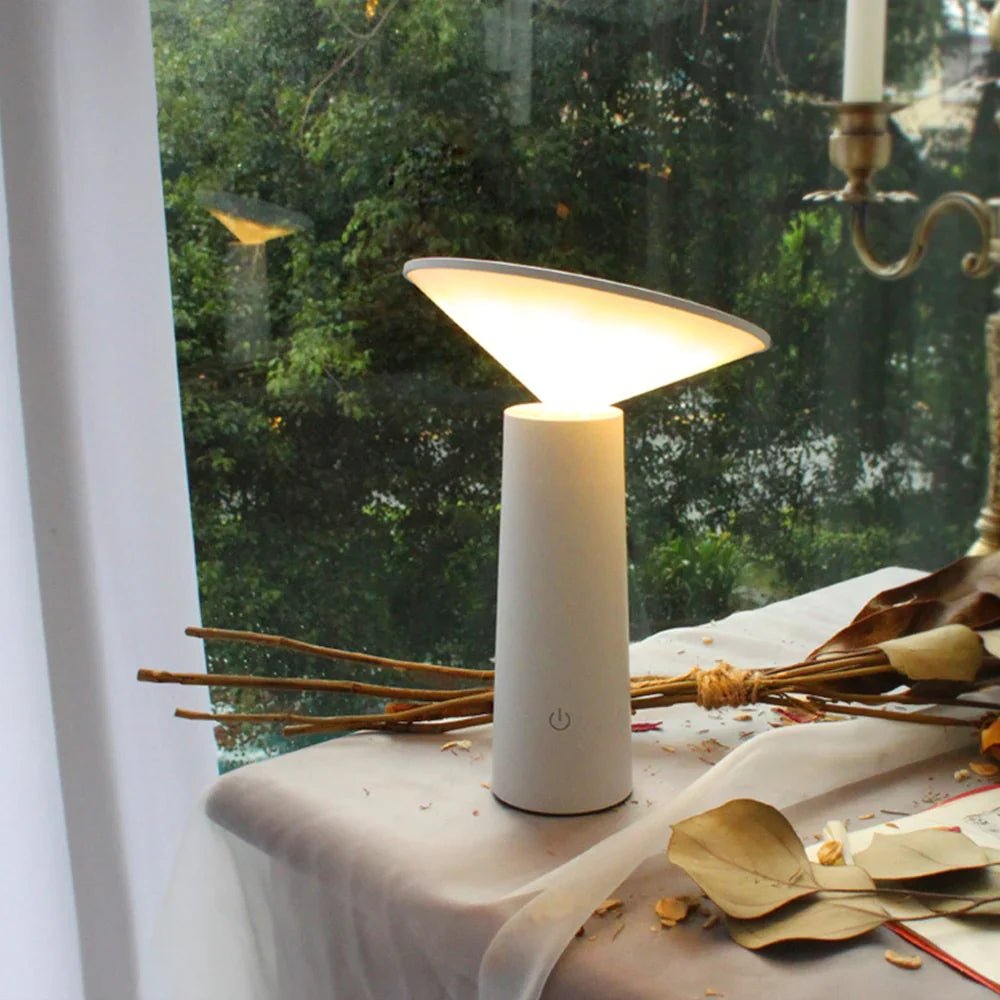 TriFlex - Modernem LED - Tischlampe - Givera DE