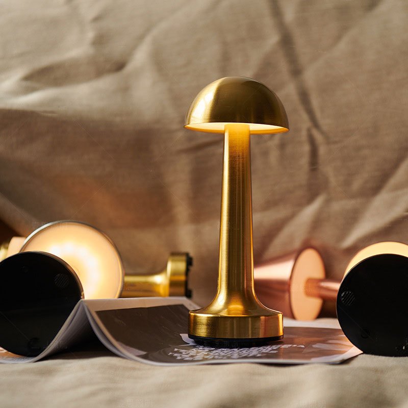VintageGlow Tischlampe – Stilvolle, dimmbare LED - Lampe - Givera DE