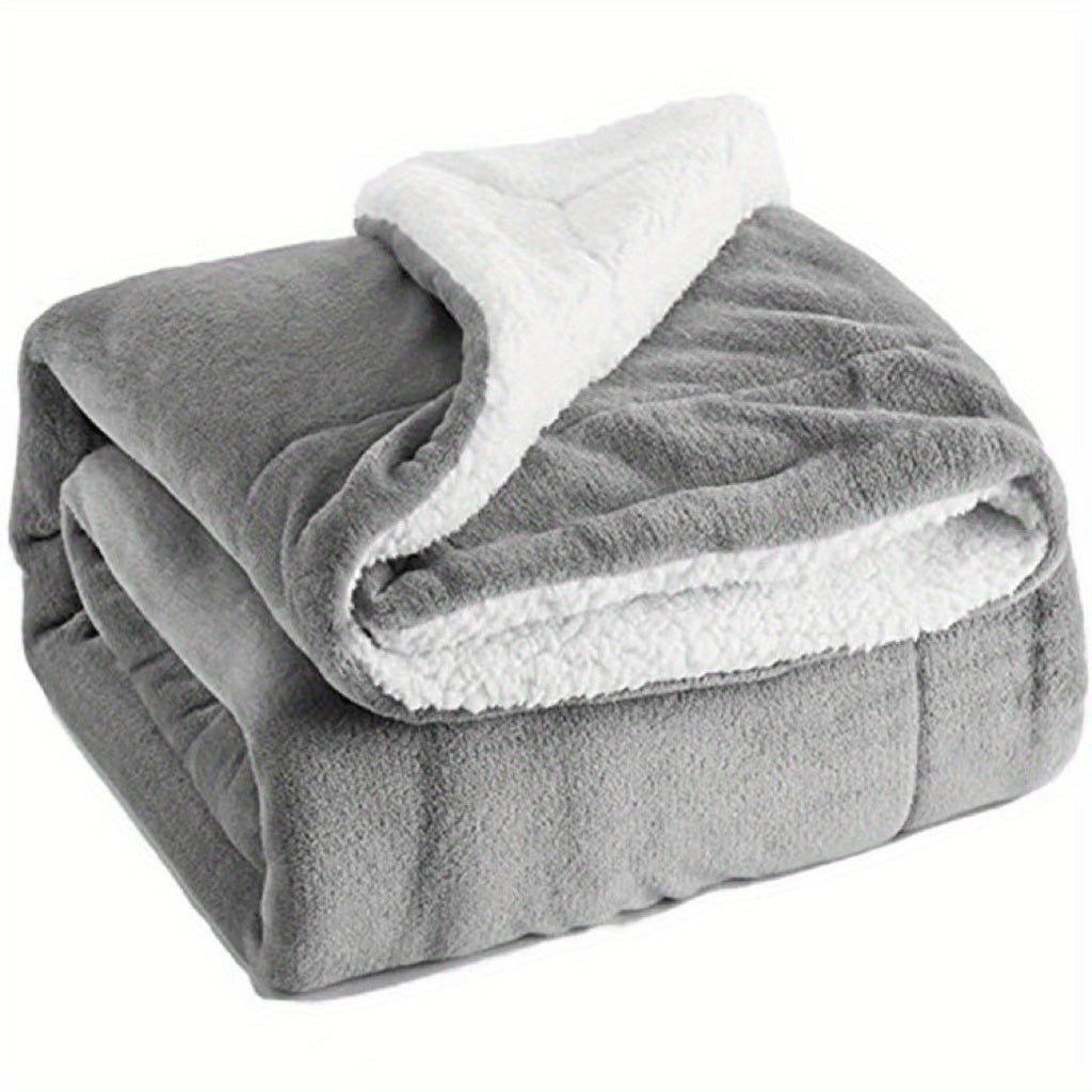 WarmNest - Flauschige, warme Ganzjahresdecke - Givera DE