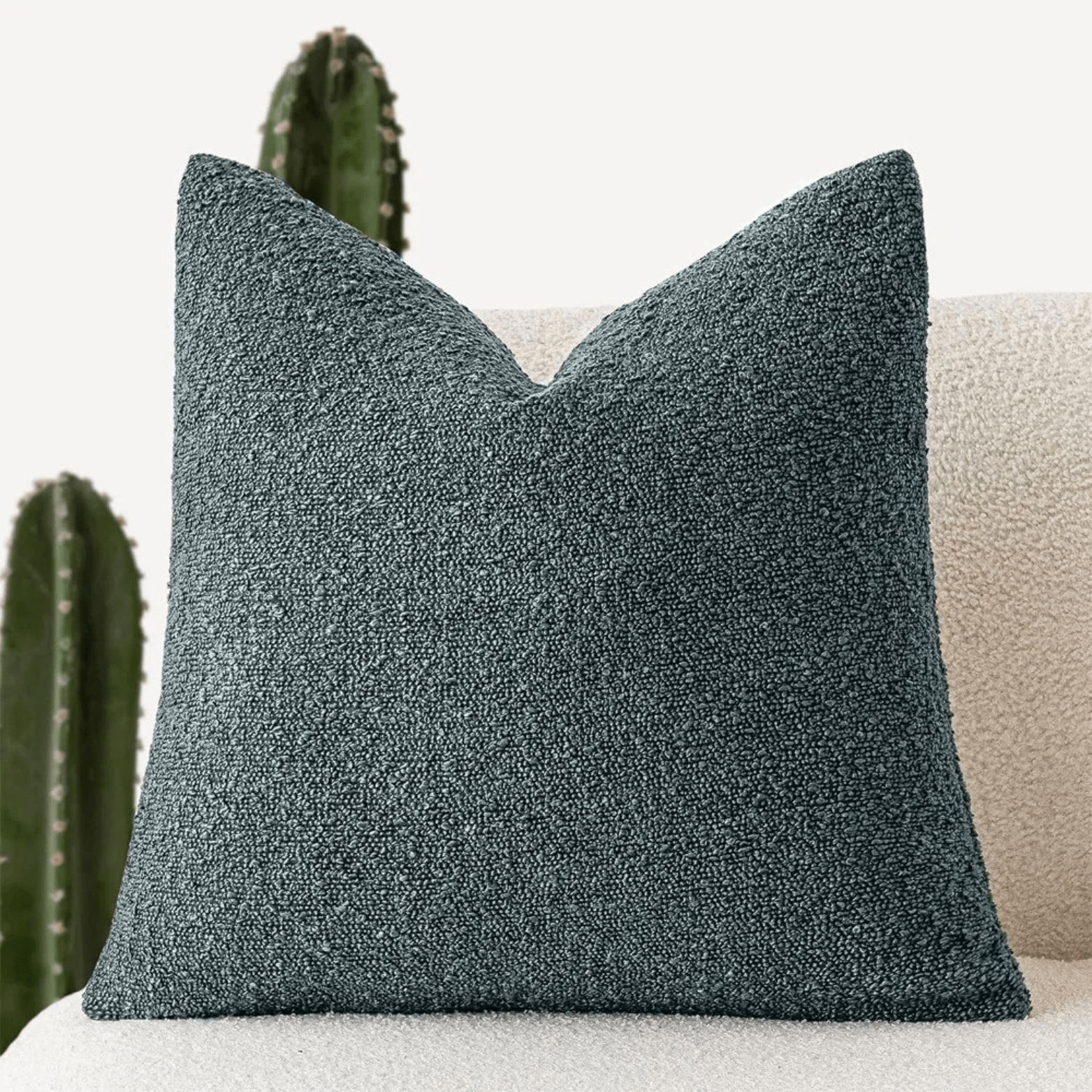 Ylvaa - Elegante Kissenhülle im minimalistischen Design für Sofakissen - Givera DE